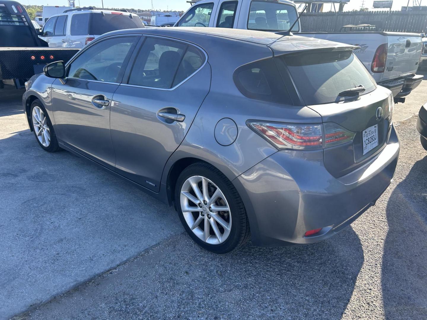 2013 Grey Lexus CT 200h Base (JTHKD5BH3D2) with an 1.8L L4 HYBRID engine, Continuously Variable Transmission transmission, located at 1687 Business 35 S, New Braunfels, TX, 78130, (830) 625-7159, 29.655487, -98.051491 - Photo#1